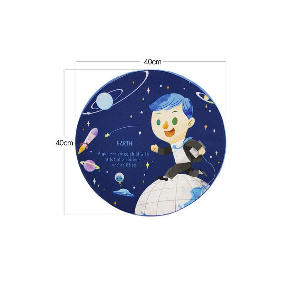 Star Nine Circular Cushion