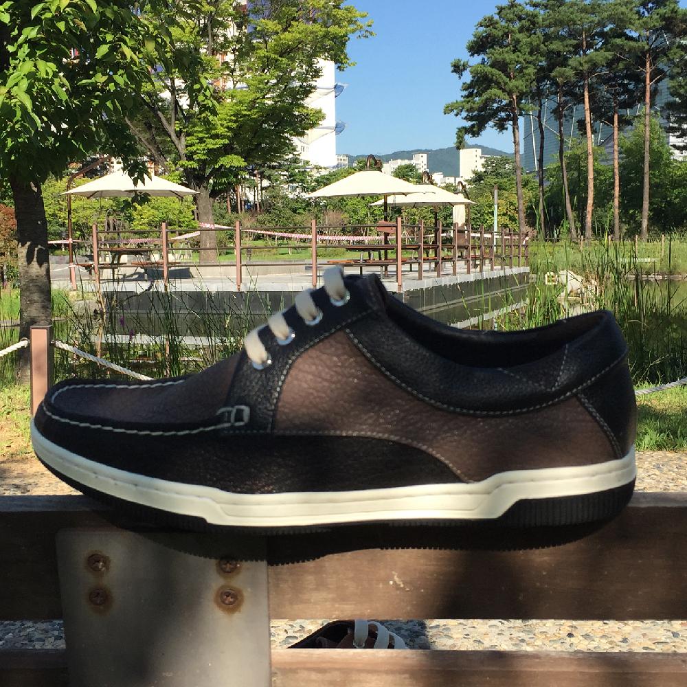 REDMETEOR DESIGN SHOES