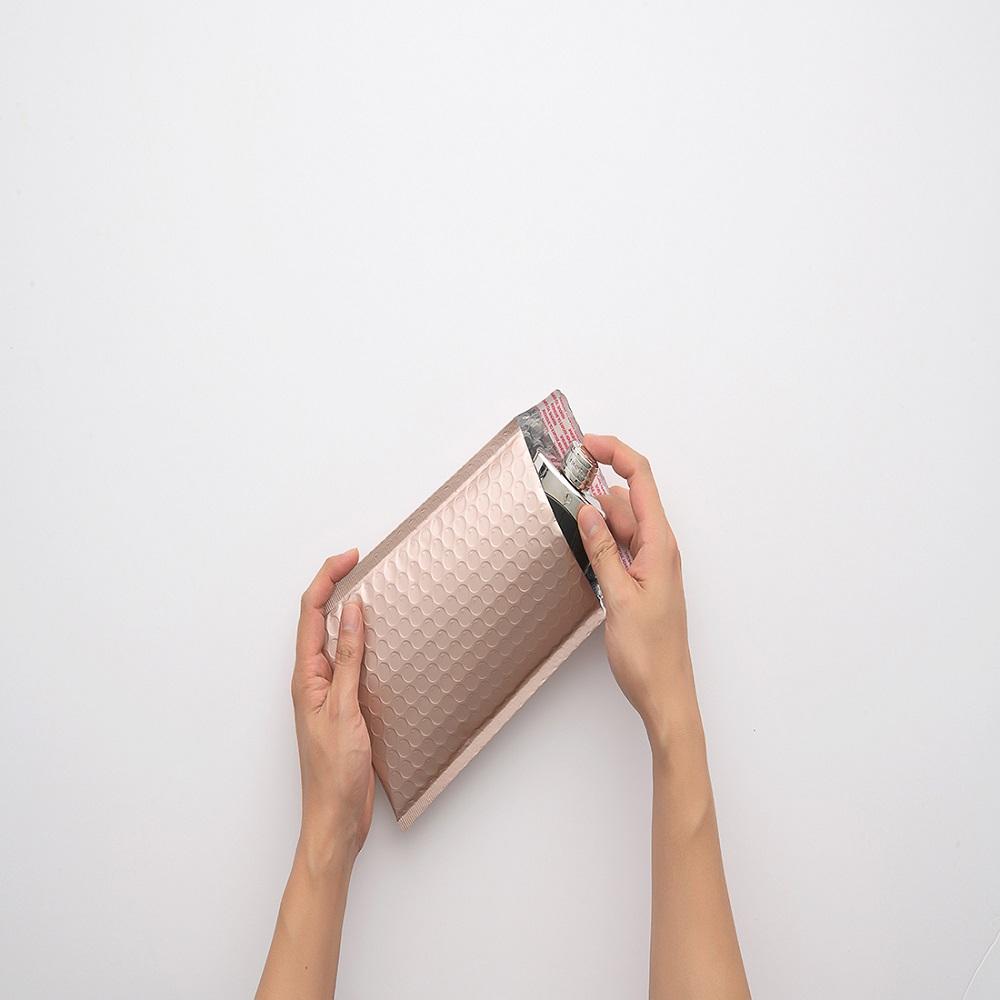 Bubble padded emailer rose gold 6x10 with convenient, economic, safe with lightness for business